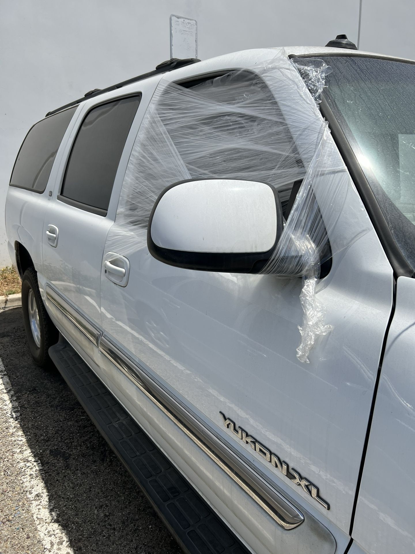 2000-2006 Yukon Tahoe Suburban Doors With Inner Panels