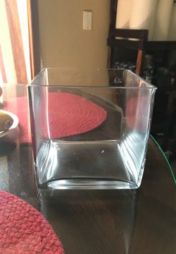 Glass vase