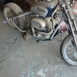 Anonymous Harley-Davidson & Other Project Bikes + Tons of Motorcycle Parts