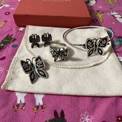 James Avery 
