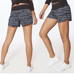 🍋LIKE NEW Lululemon Run Time Shorts 12