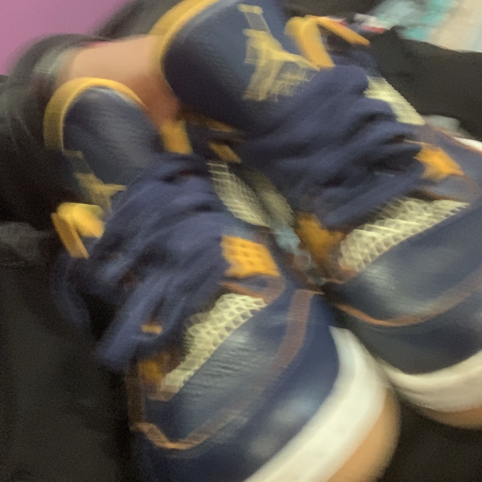 Jordan 4s Dunk From Above