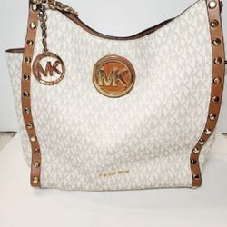 MICHAEL Michael Kors Newbury Medium Chain Shoulder Tote