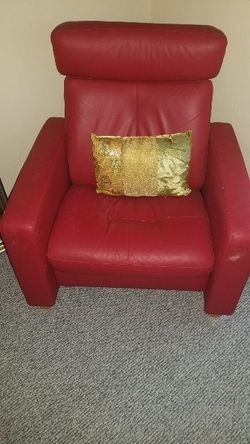 Contemporary Red Leather Recliner