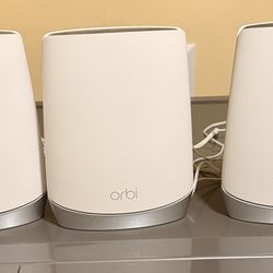 Netgear Mesh WiFi 6 Whole House Like New