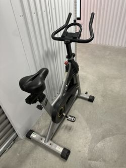 YOSUDA STATIONARY BIKE
