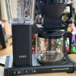 Moccamaster Coffee Maker - Matte Black