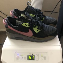 Nike Air Max Size 9 