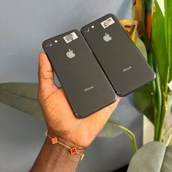 iPhone 8 Unlocked With Warranty 