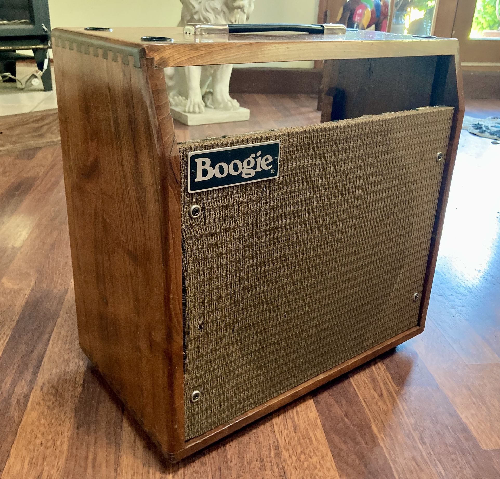 Vintage Mesa Boogie Cabinet With Celestion Speaker