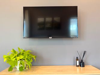 50 inch 4K HDR Smart TV
