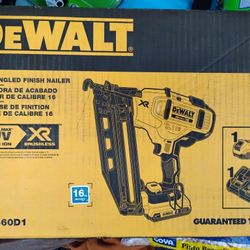 DeWalt Angled Finish Nailer 16 Gauge