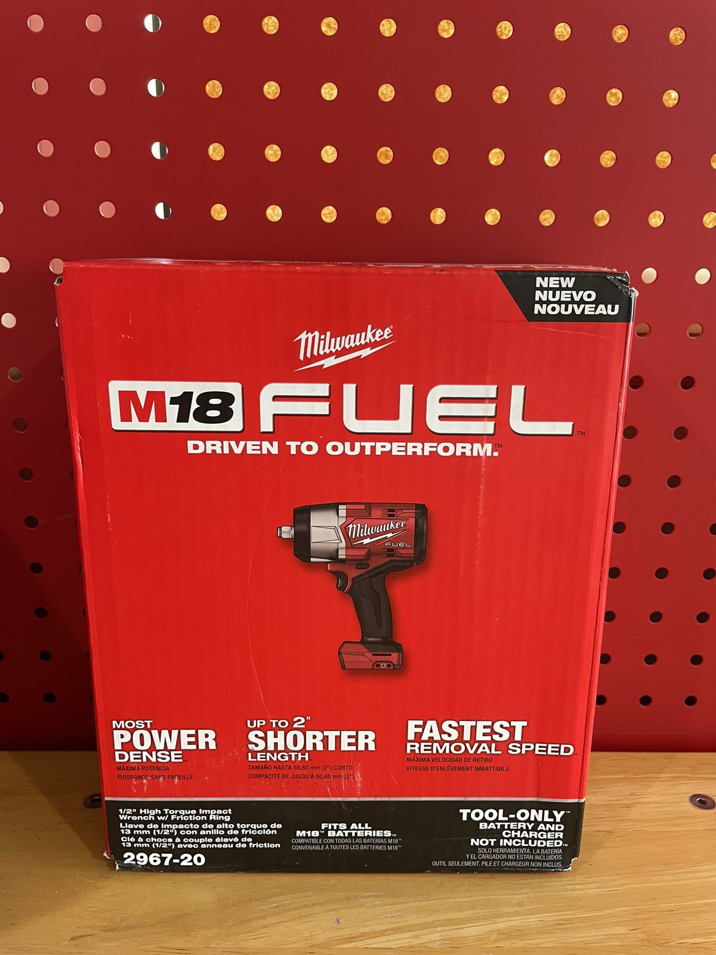 M18 Fuel 1/2” High Torque Impact Wrench W/friction Ring