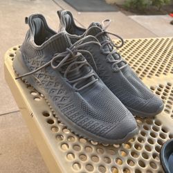Gray Free Runners 