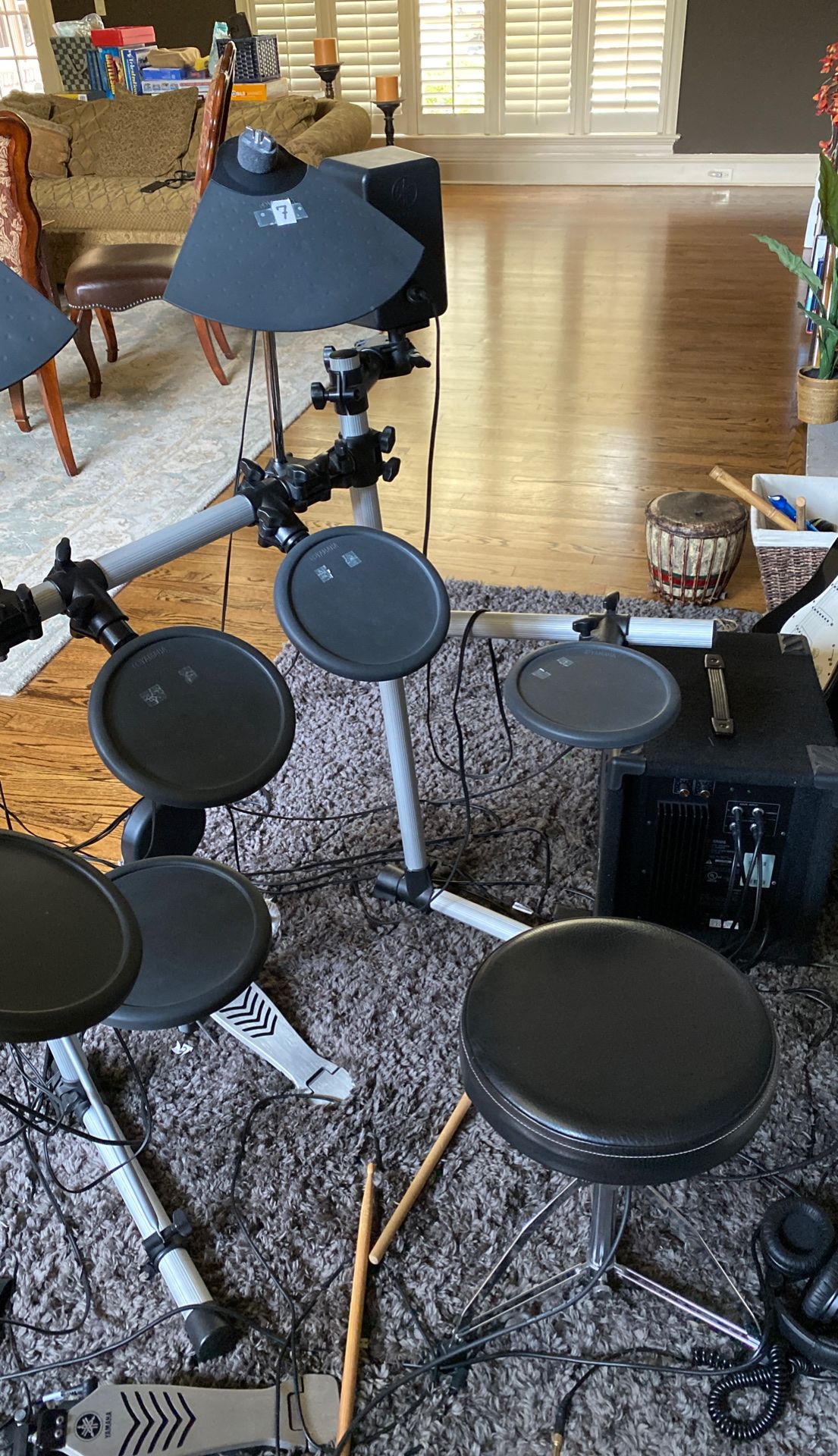 YAMAHA DIGITAL DRUM SET AND MODULE DTX500