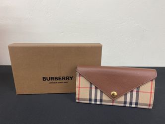 Burberry Continenta Envelope Wallet 