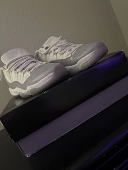 Air Jordan 11 Sneakers White/Grey