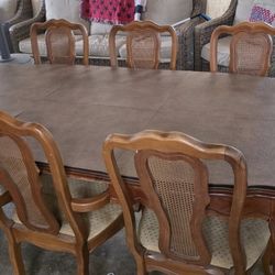Table With 6 Chairs Also Table Protector 