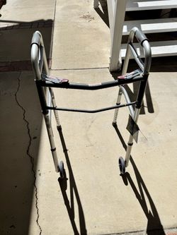 ALEX DME Walker with 5” wheels