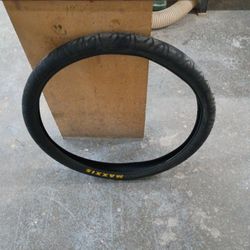 Maxxi Hookworm Tire Size 29