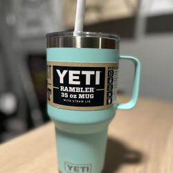 YETI RAMBLER® 35 oz MUG WITH STRAW LID $45 Dlls