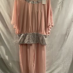 NWT Ladies Large pale pink pant set w silver sequin trim 