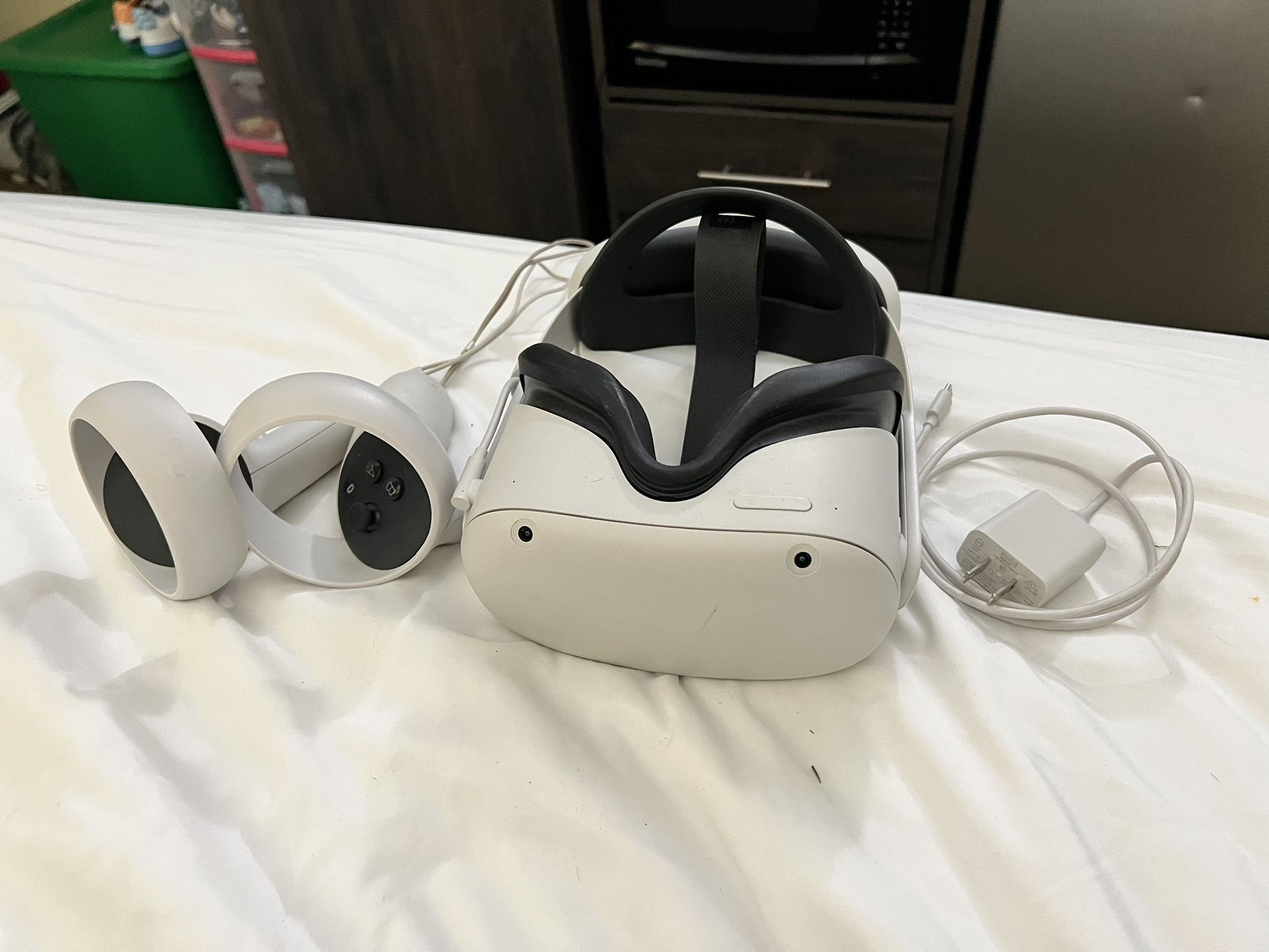Meta Quest 2 VR