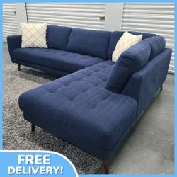 Mid-Century Modern Sectional Couch 💥 Free Delivery 💥
