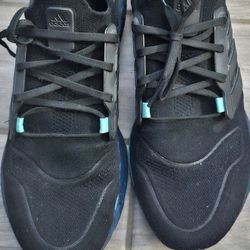 Adidas Ultra Boost 22 