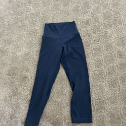 Blue Lululemon Cropped Legging