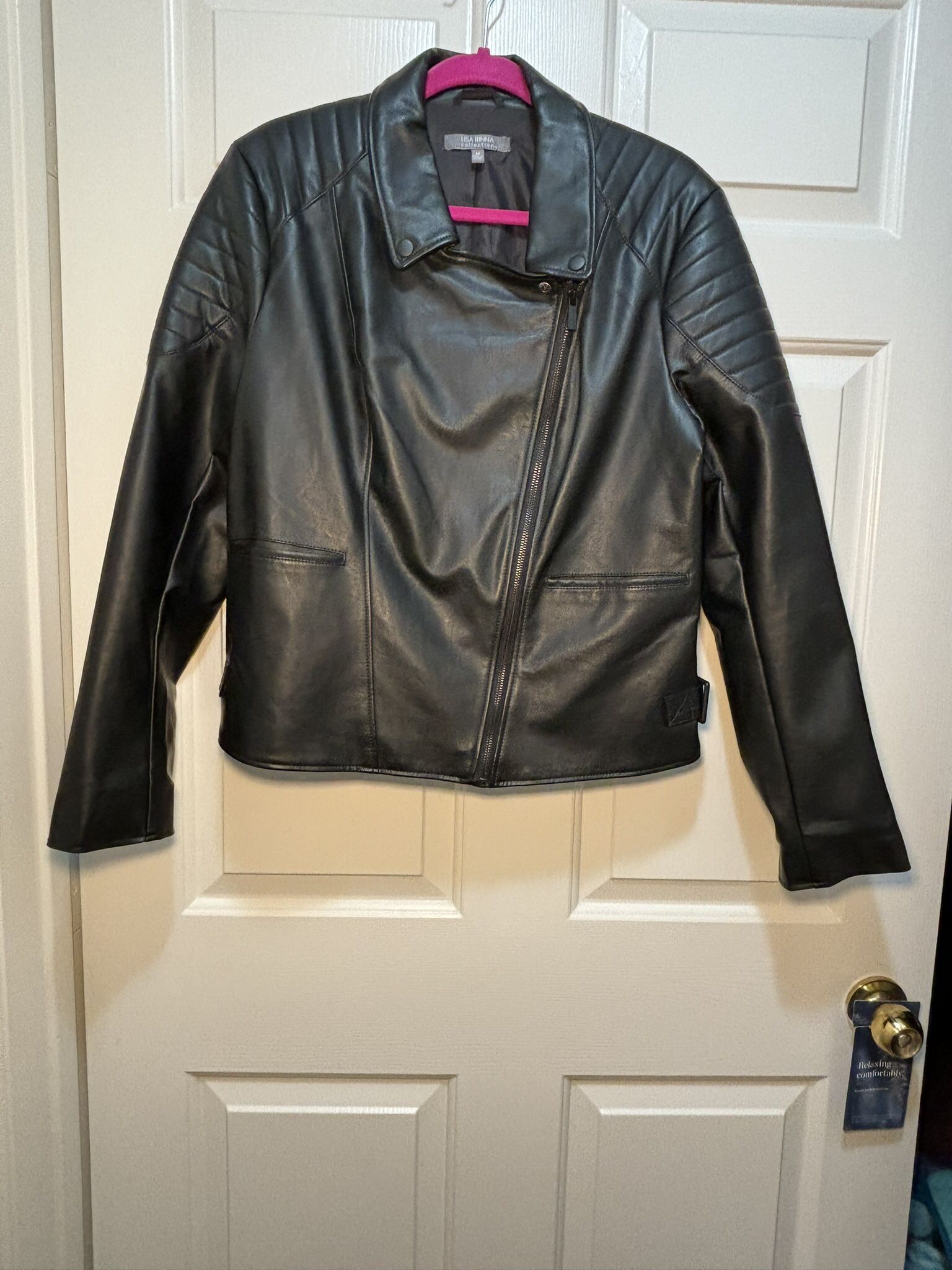 SALE Faux Leather Black Zip Jacket Women Size Medium Lisa R Inna
