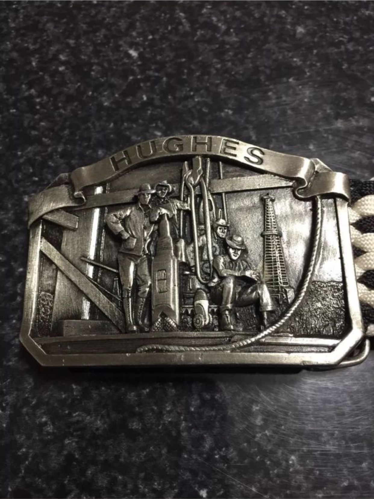 VINTAGE 1970βs HUGHES TOOL CO. PEWTER BELT BUCKLE. (Limited Edition). With 46β Black/White Country Style Belt. See Photos