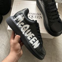 Alexander McQueen Graffiti 