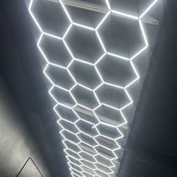 SHOP LIGHTING ALMOST BRAND NEW