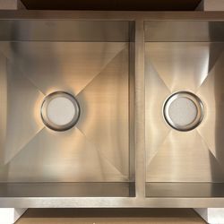 Kitchen Undermount Sink