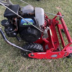 Honda GC135 4.0 TRU CUT Reel Mower/ Open to trade for 5X9 trailer with ramp  A Tru-Cut lawn mower with a Honda GC135