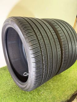 V270 315 30 22 107W Pirelli Pzero 2 Used Tires 80% Life