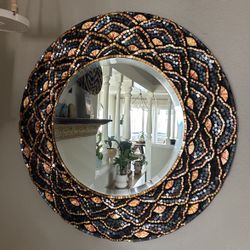Round Mirror