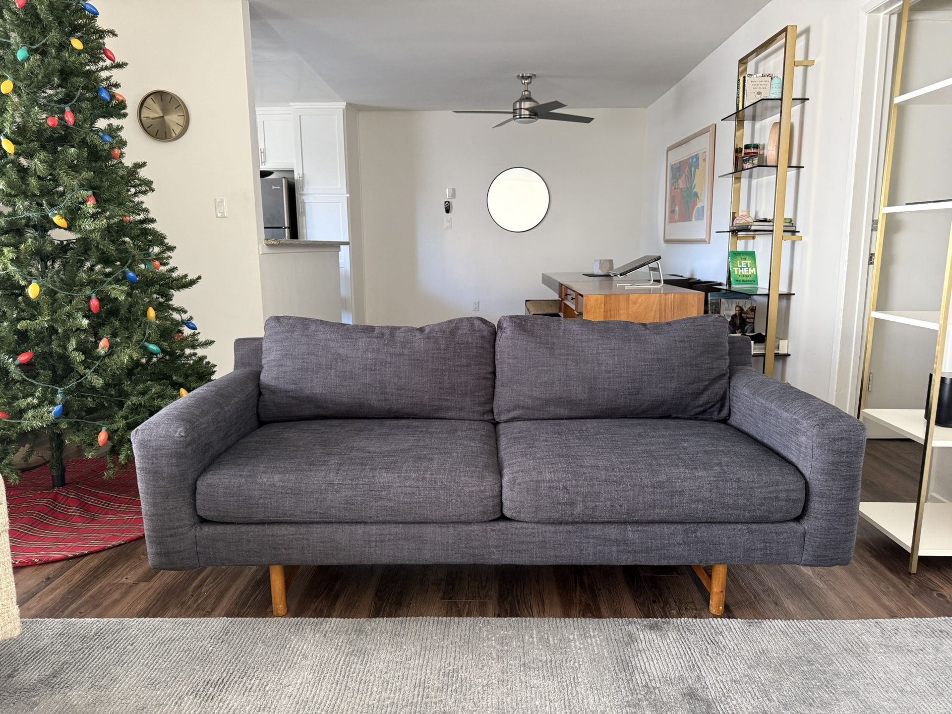 ✨ West Elm Mid-Century Desk – Acorn Finish – Great Condition! ✨