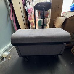 Cricut rolling cart