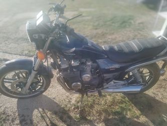 1985 Honda Nighthawk Motorcycle 650