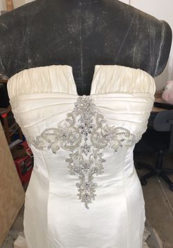 Jasmine Couture wedding dress