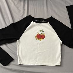 Women’s Top Sz L