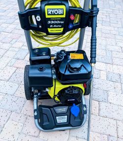 RYOBI PRESSURE/POWER WASHER 3300 PSI 2.4GPM WITH AUTOMATIC SOAP DILUTION