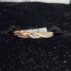 Child 14kt Gold Ring 
