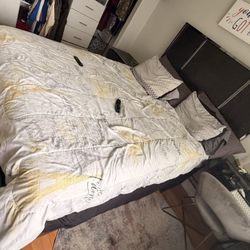 Bed Frame And Mattress 