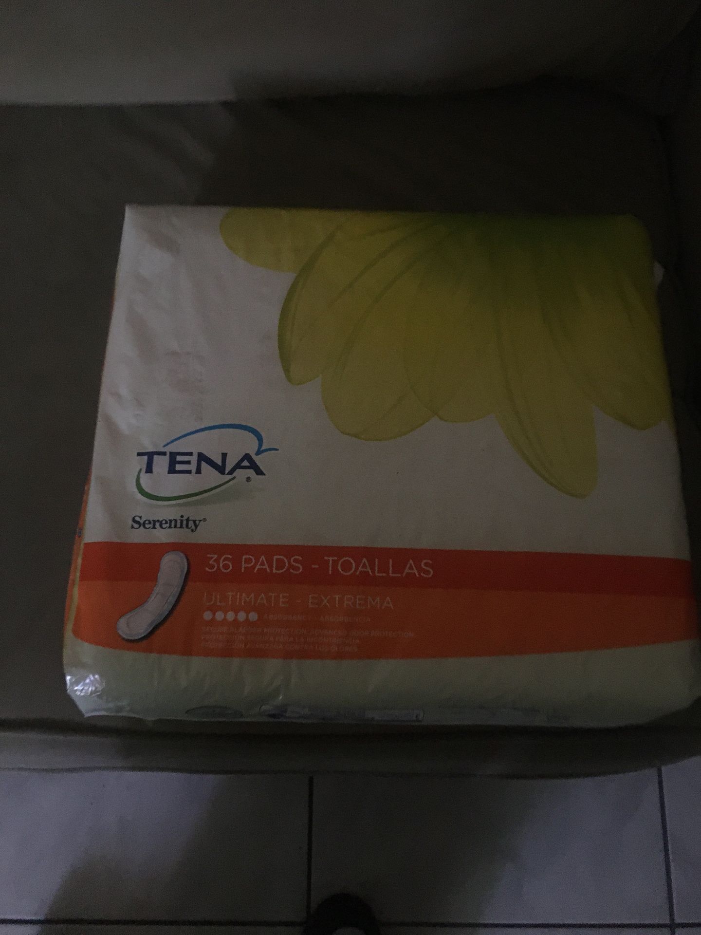Tena 36 pads ultimate grade