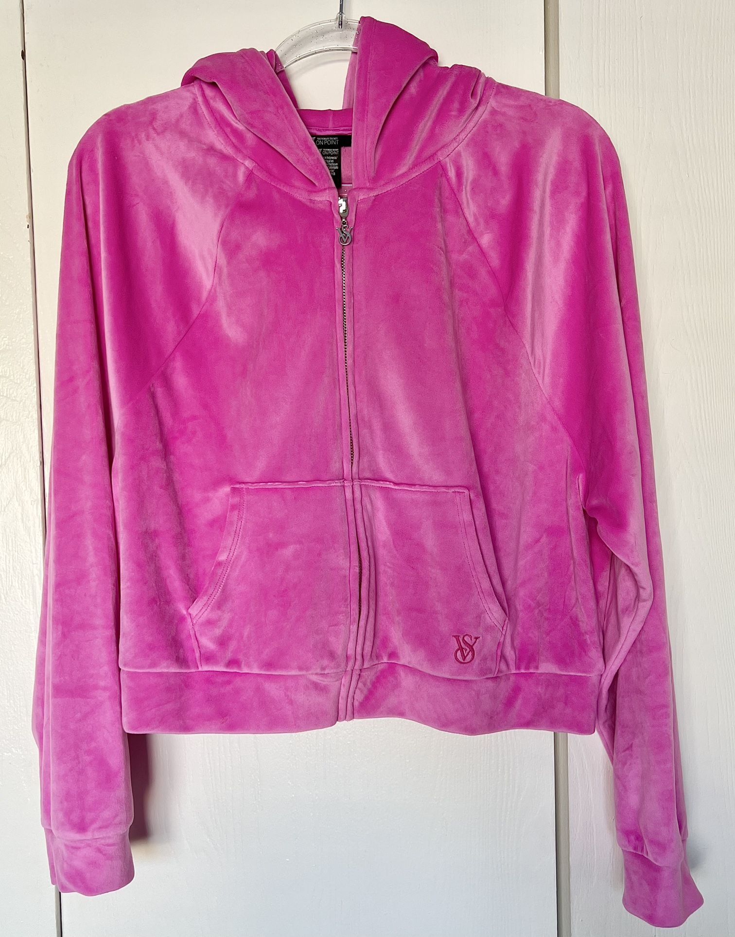 VS*** Velour Set Sz. Med