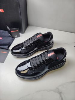 Prada Men’s Sneaker With Box 2026 New