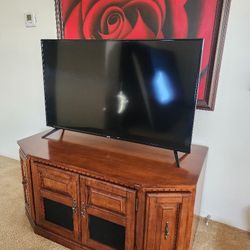 Heavy Duty TV Stand